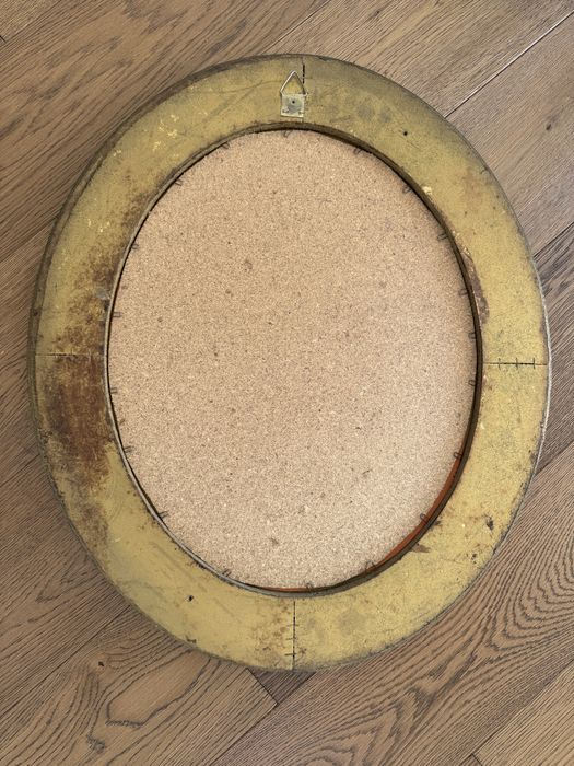 Lustro okrągłe ścienne złote vintage duże 65x55cm