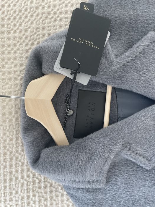 Patrizia Aryton szary płaszcz z wełny suri alpaka