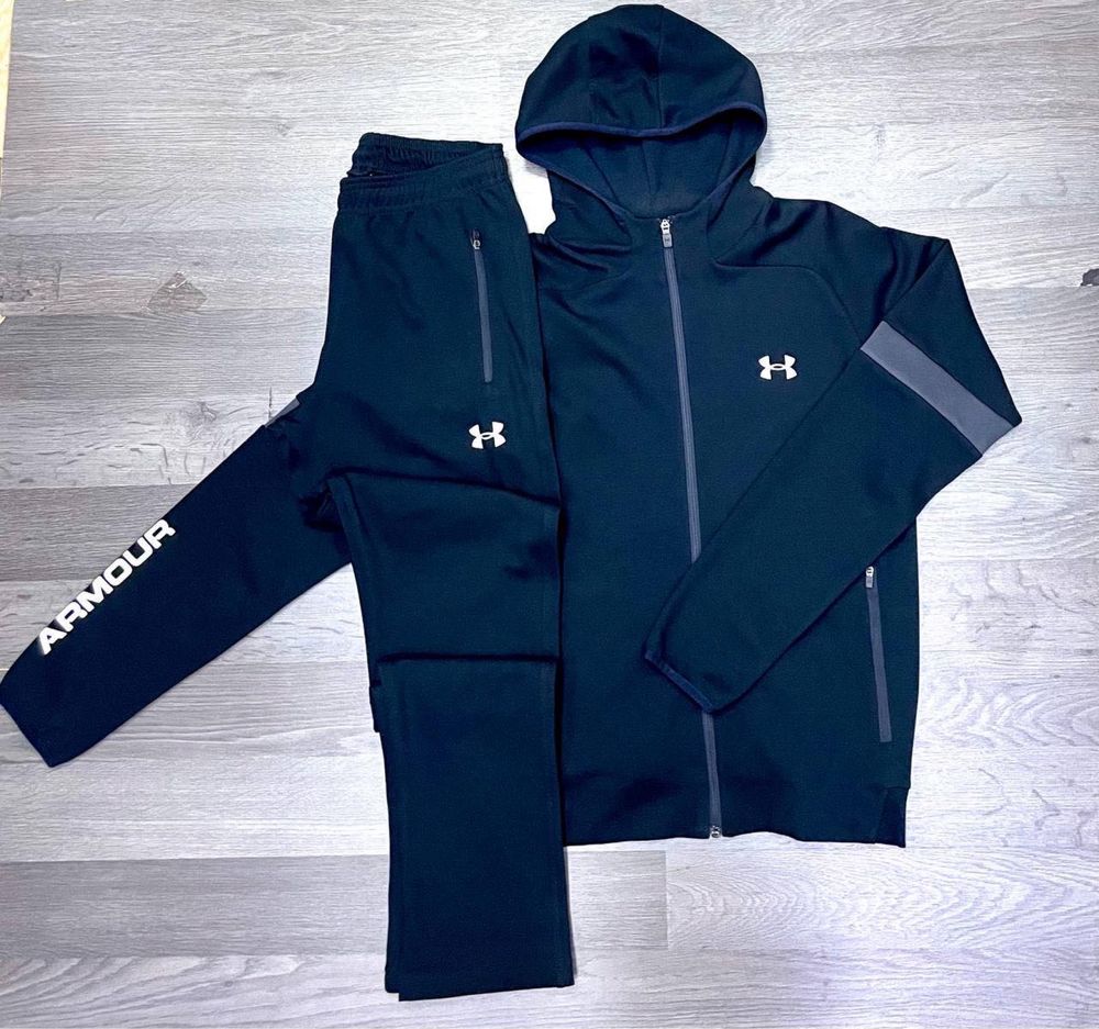 Костюм Under  Armour