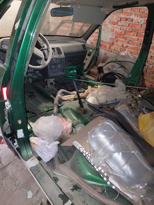 Продам автомобіль ВАЗ 2110