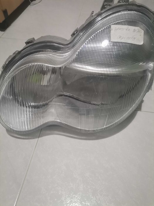 Farol Optica Mercedes W203 Classe C Esquerdo