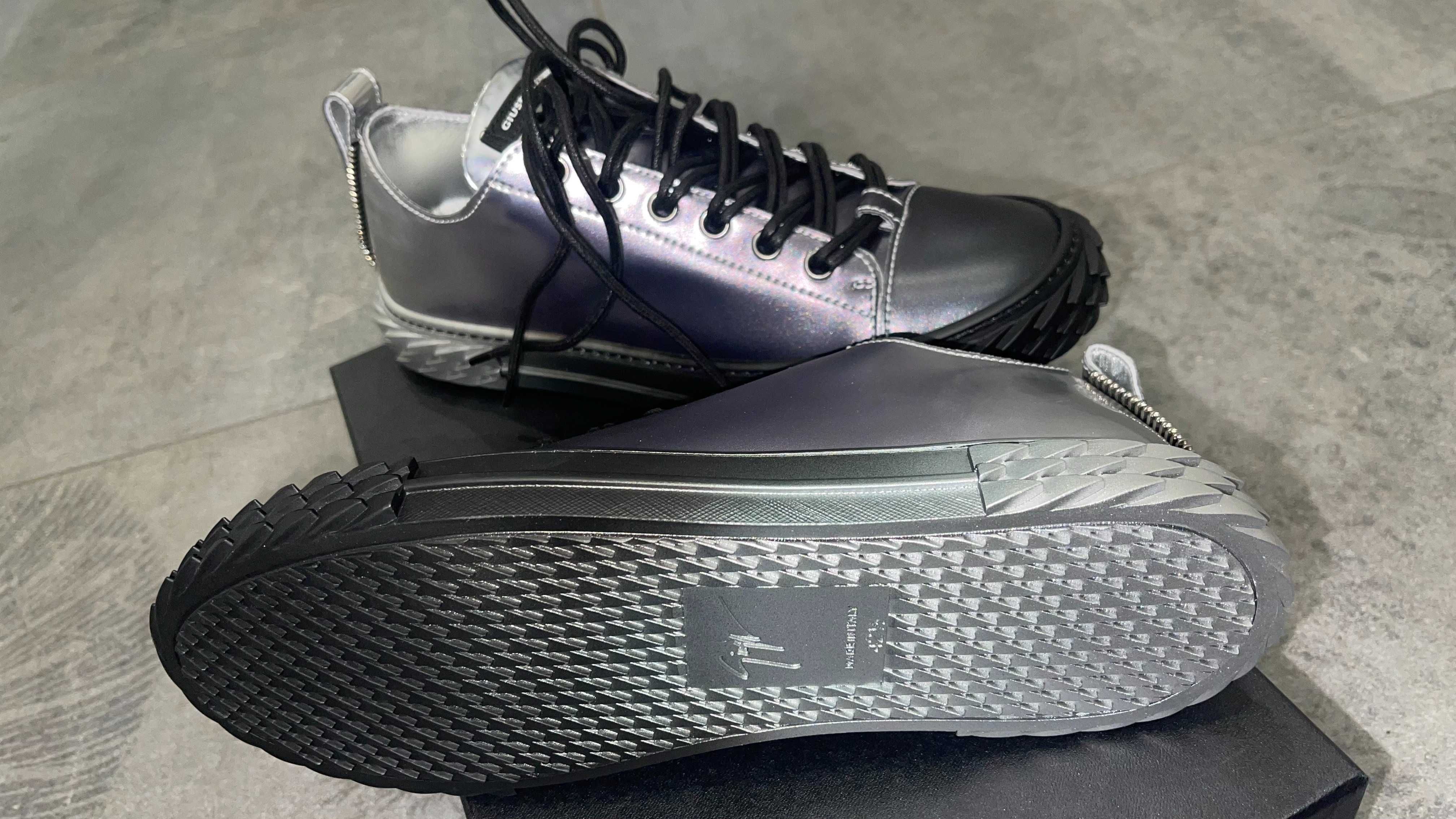 Giuseppe Zanotti чоловічі снікерси 42,5 шкіряні кросівки нові