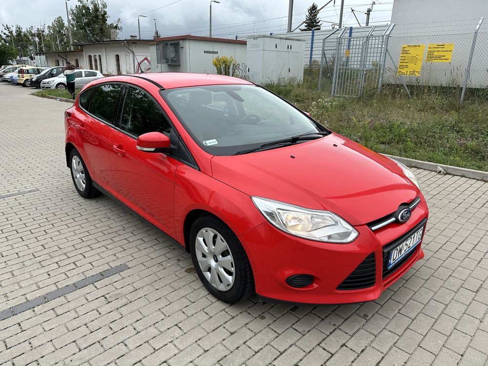 Wynajem Ford Focus od 50zł za DOBĘ 4.5l spalanie