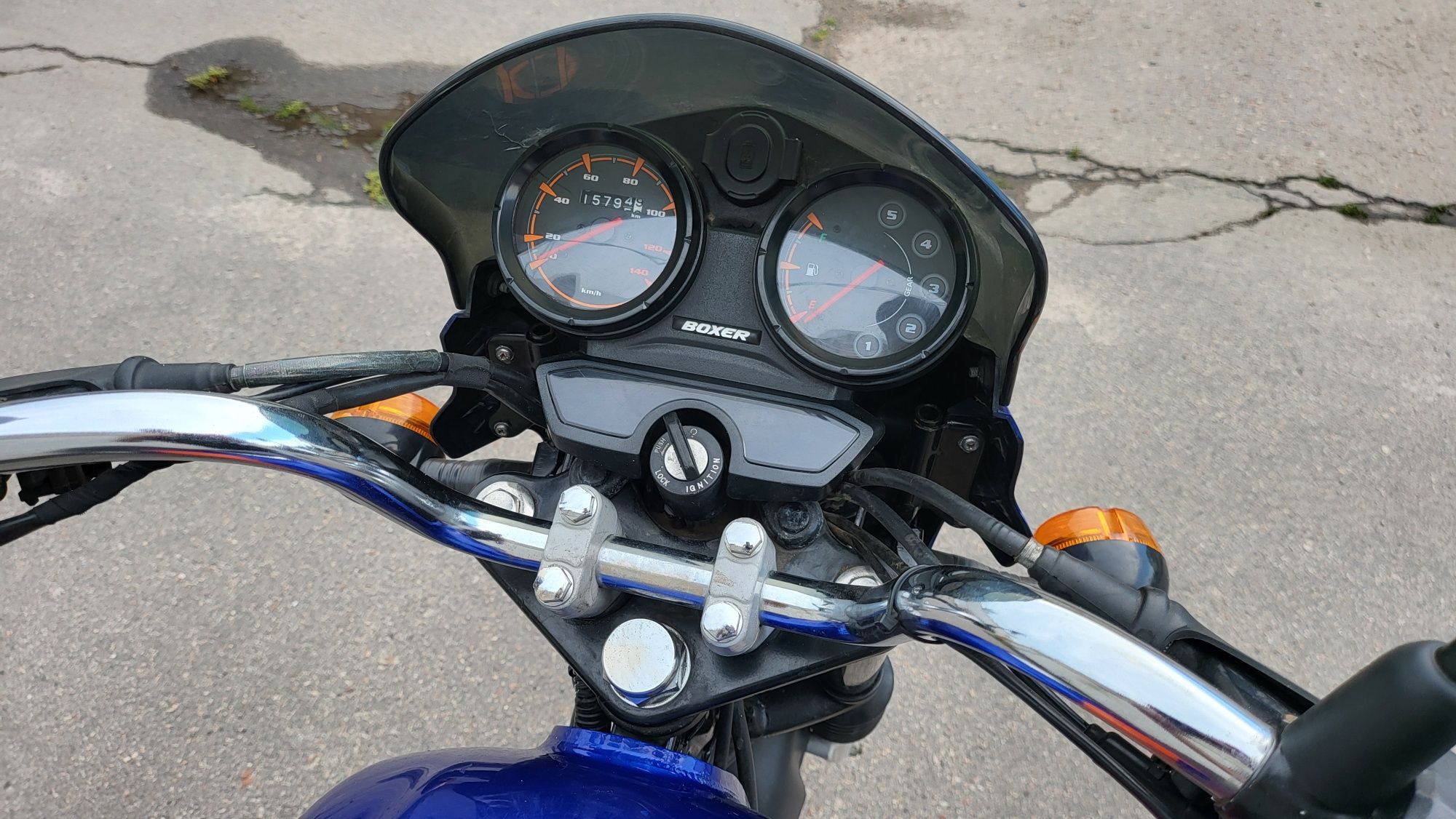 Bajaj boxer X cross