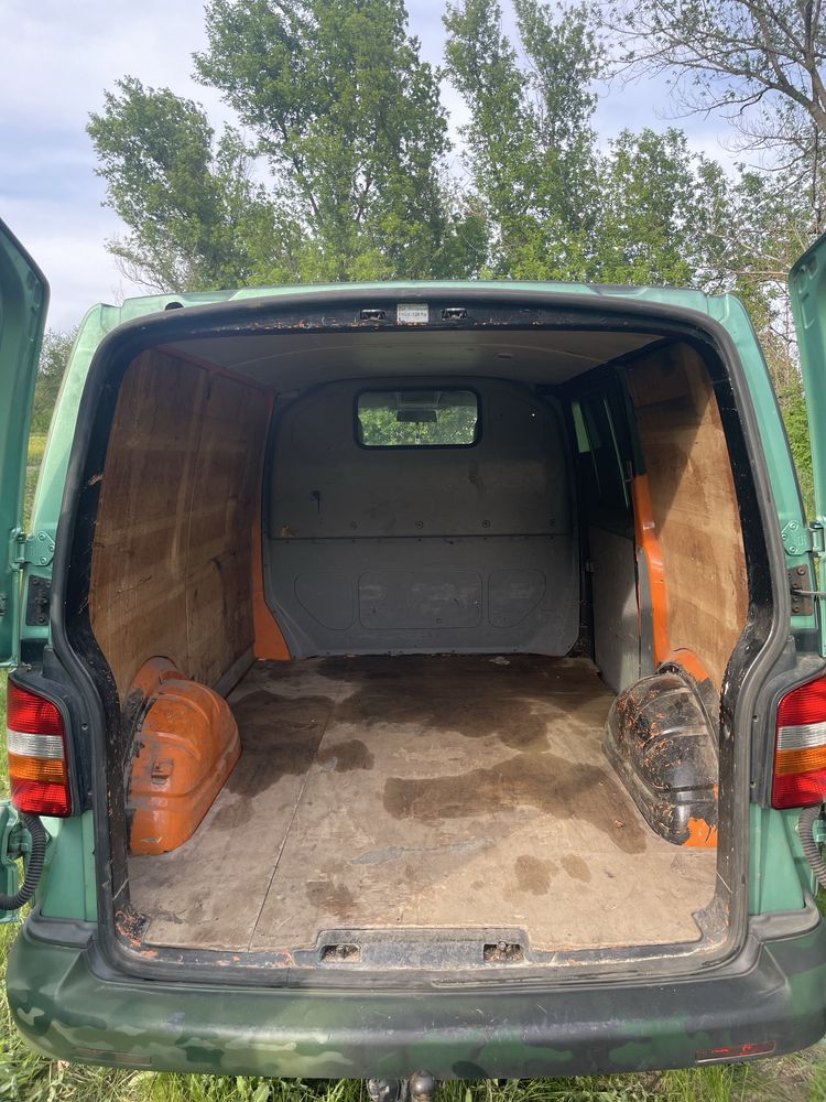 Volkswagen Transporter 1.9 2005р.