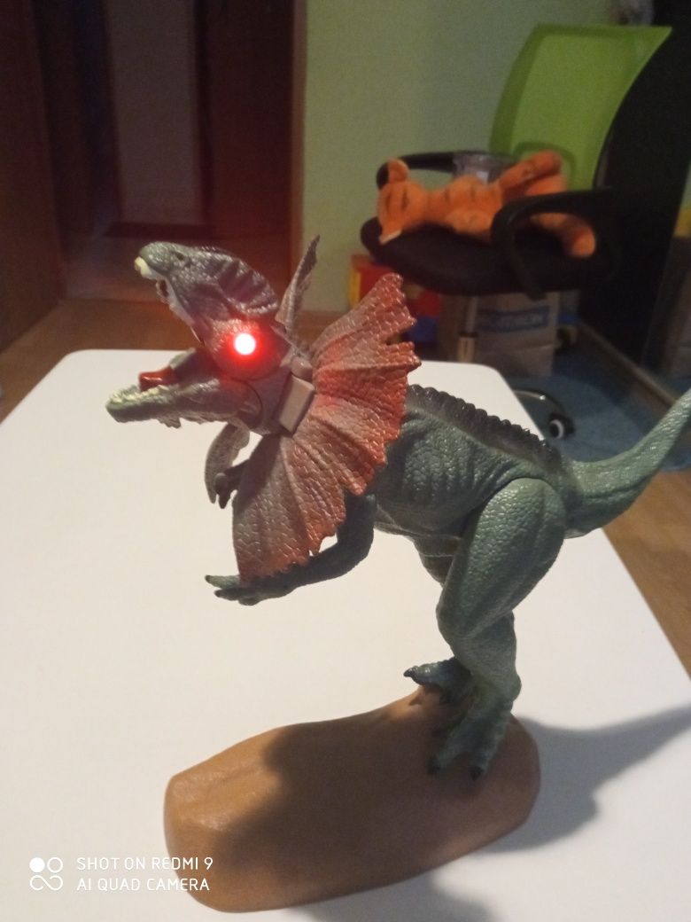 Dinozaur zabawka dla dzieci