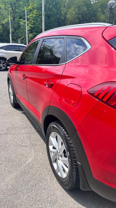 Продам hyundai tucson