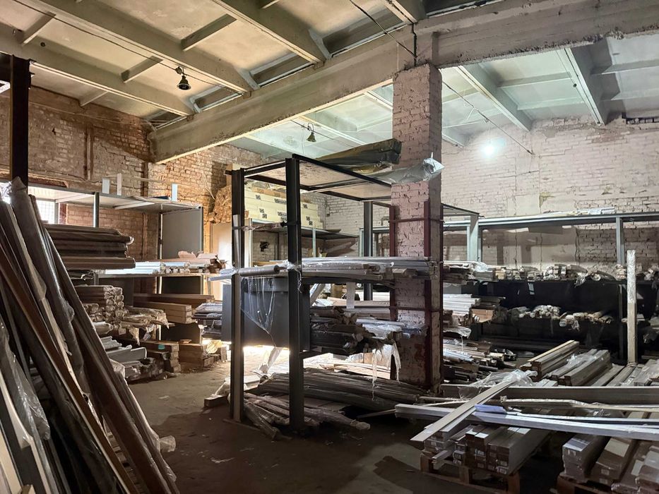 Склад 600 м² з рампою, охороною та відеонаглядом. Вінниця