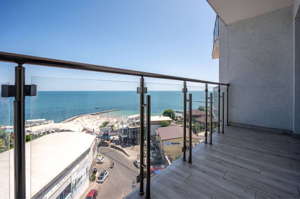 Здається сучасна квартира в ЖК Міконос. Довгостроково