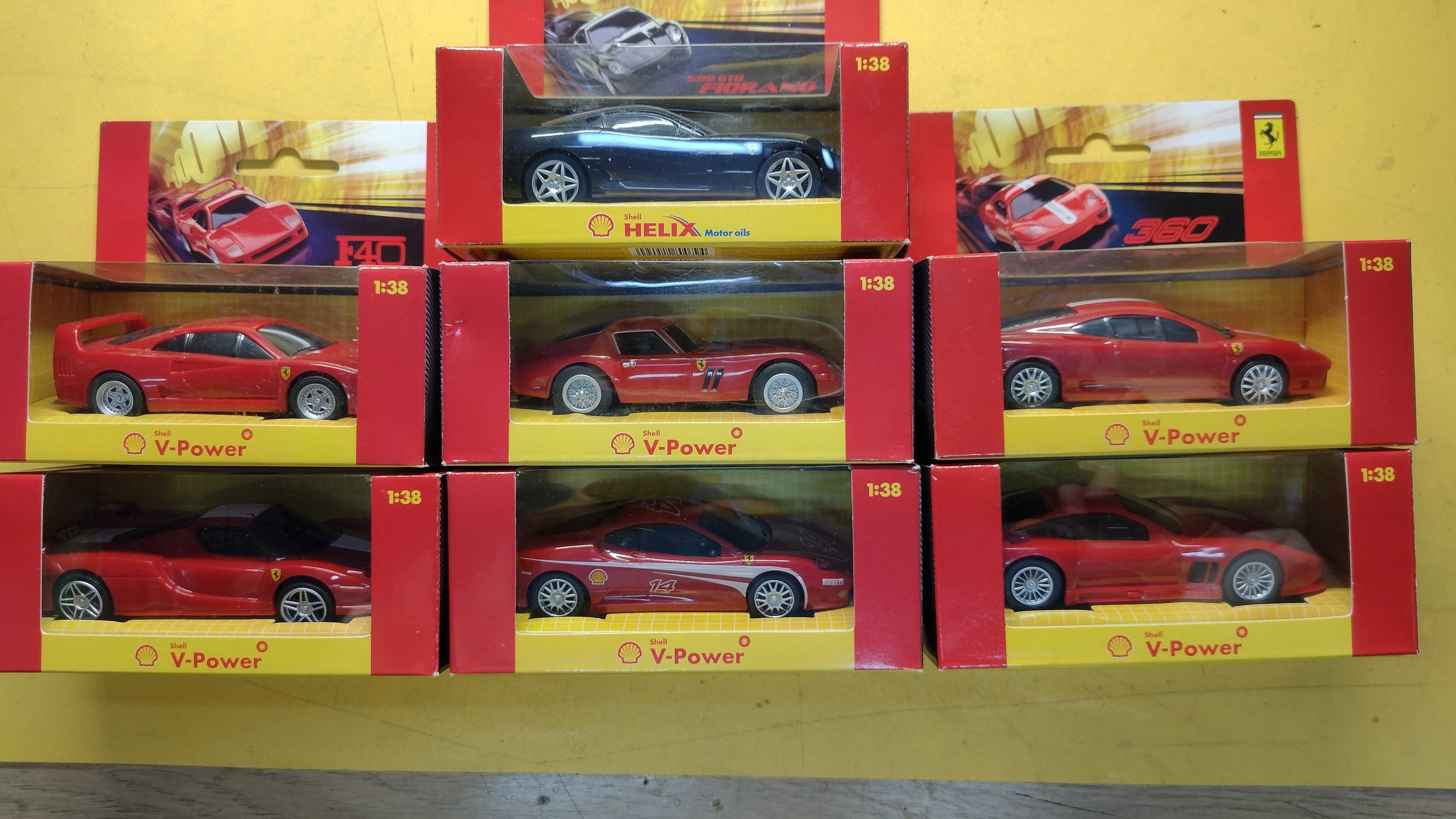 Oryginalna Unikatowa Kolekcja Hot Wheels Ferrari z 2006r skala !;38 7s
