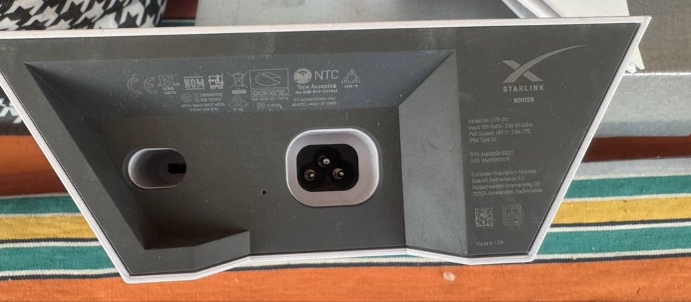 Starlink V2, UTR-211