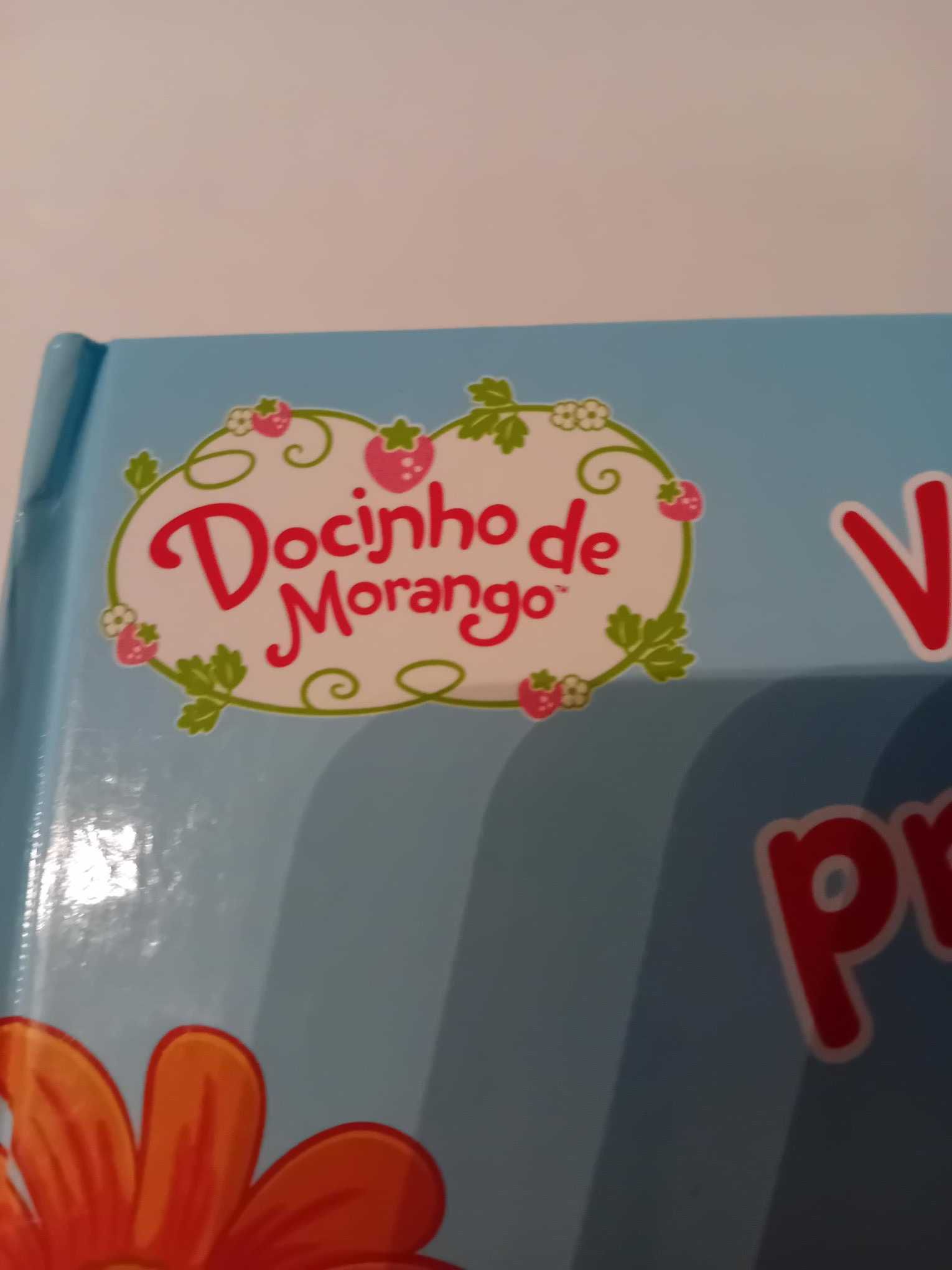 Livros infantis Capa grossa- Docinho de morango (total 14)