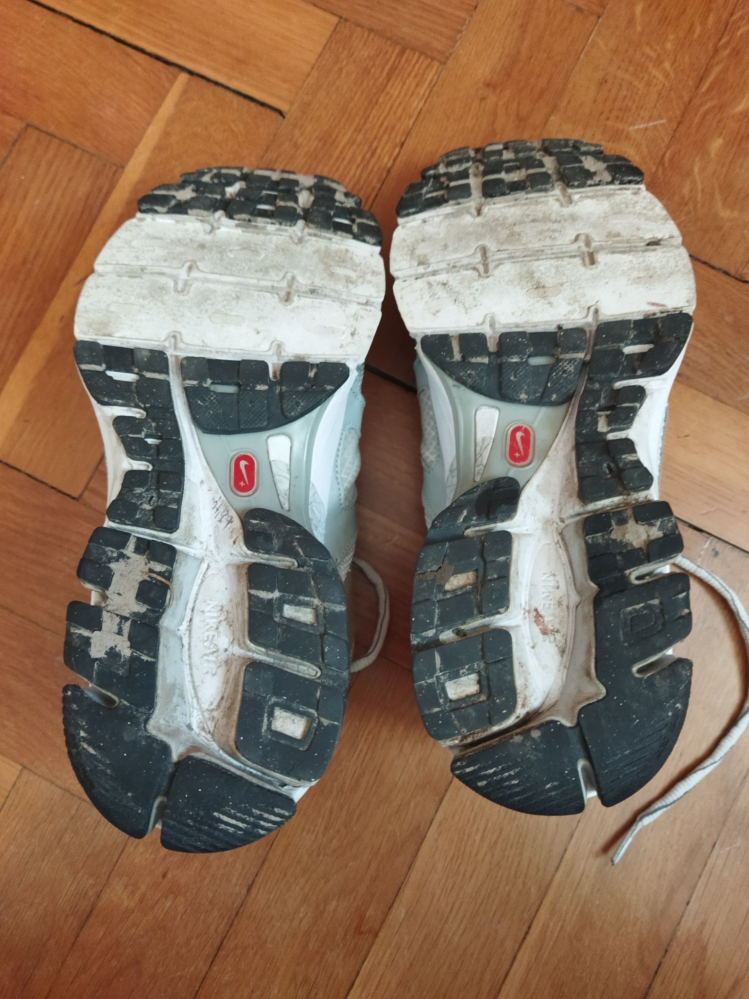 NIKE span 7 buty damskie 39