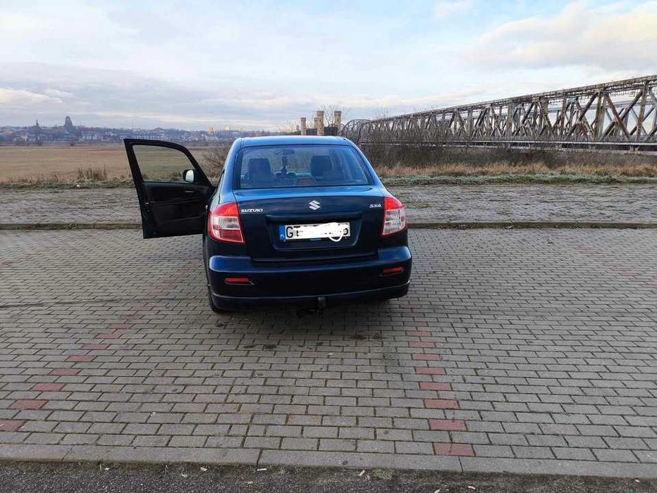 Suzuki SX4 2008.