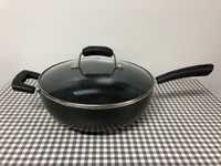 Wok com ~30 cm diametro