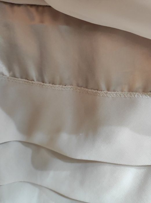 Pudrowa sukienka Reserved rozmiar 34