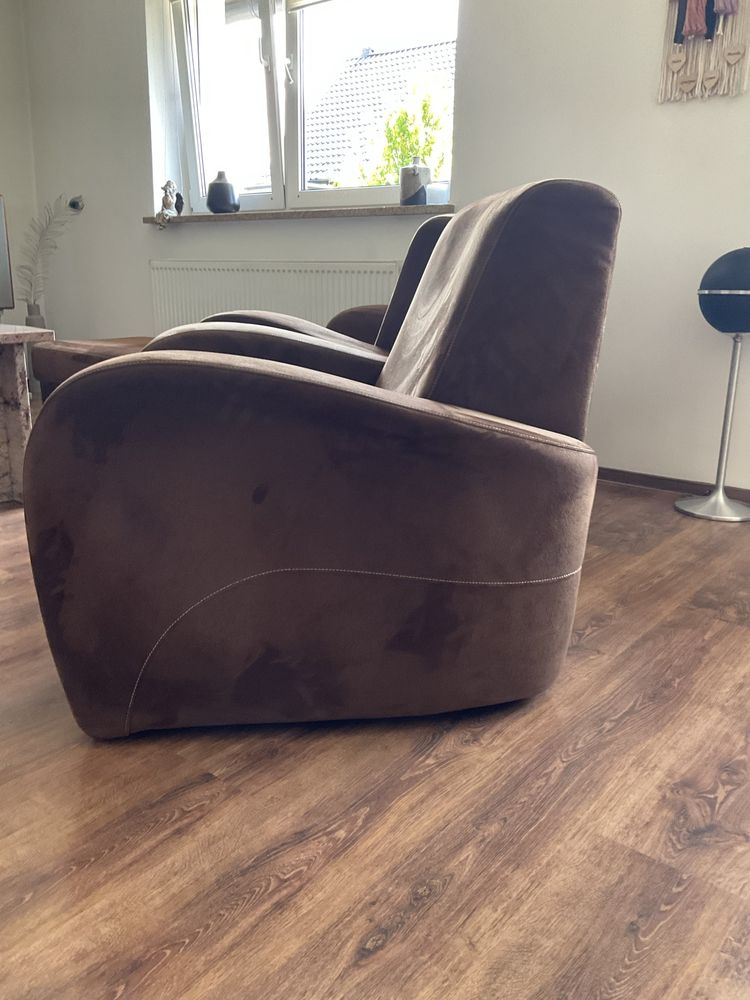 Wypoczynek, sofa, fotele. Meble tapicerowane do salonu.