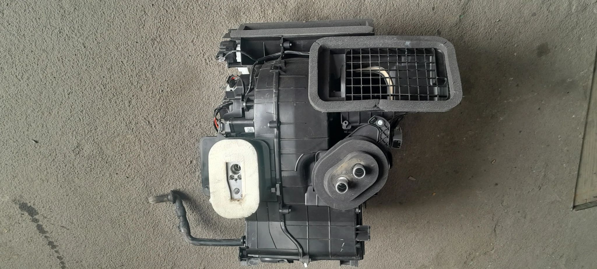 RENAULT CAPTUR II 1.6 E-TECH HYBRYD NAGRZEWNICA