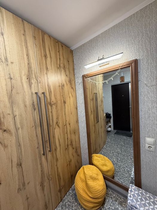 Продам 1 к квартиру в центрі ( район 5/5)