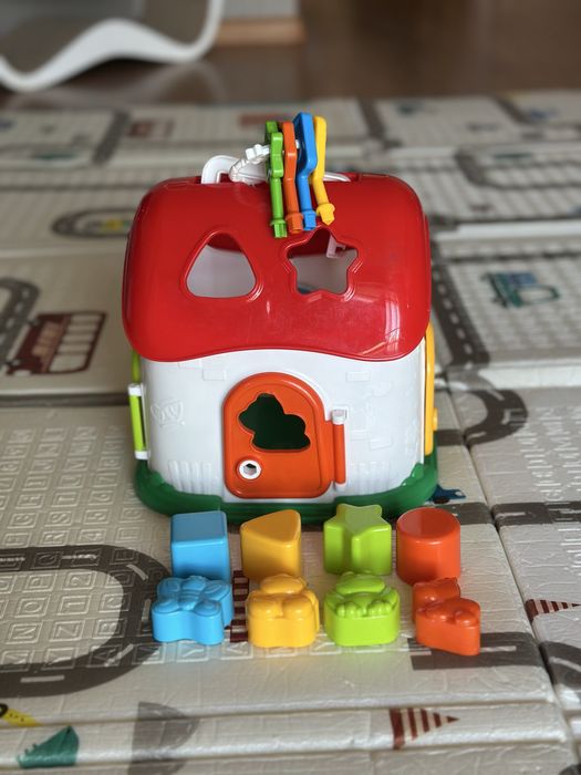 Набір сотрерів: будиночок і геометричні фігури