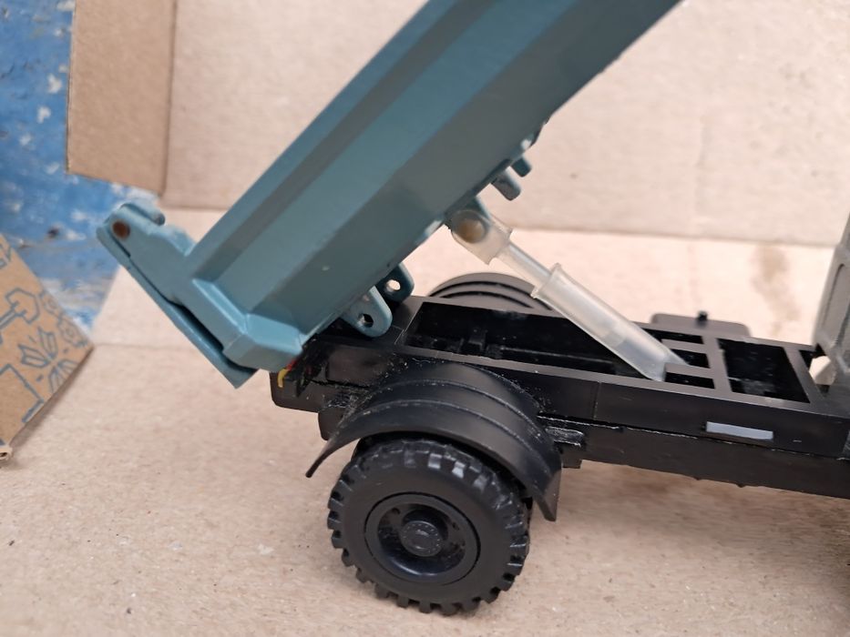 Машинка моделька ссср