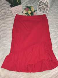 Czerwona asymetryczna spódnica Diverse rozmiar L