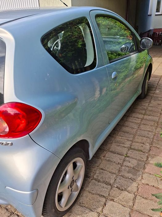 Toyota Aygo Toyota AYGO z małym przebiegiem