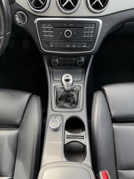 Mercedes-Benz CLA 180 d Shooting Brake
