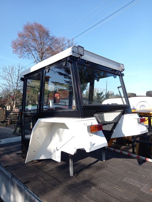 Kabiny ciągnikowe do ciągnika rolniczegoC-360 C-330 Mtz T-25 Bizon,urs