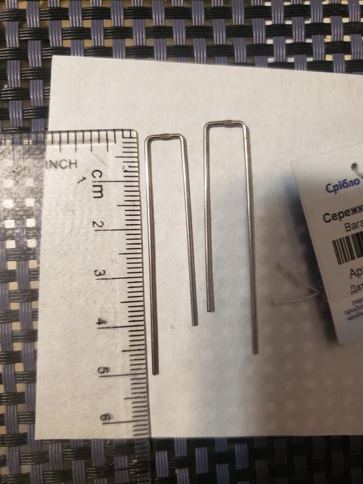 Продам новые серебряные серьги