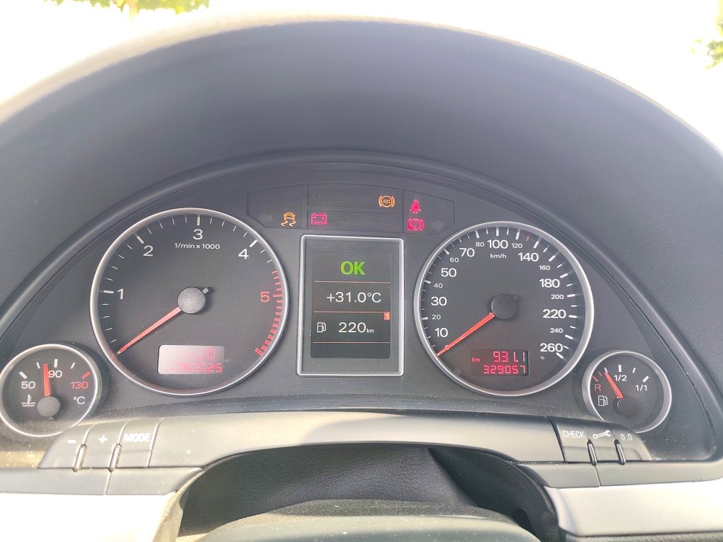 Audi A4 B7 2.7 TDI 180 KM 2007 rok