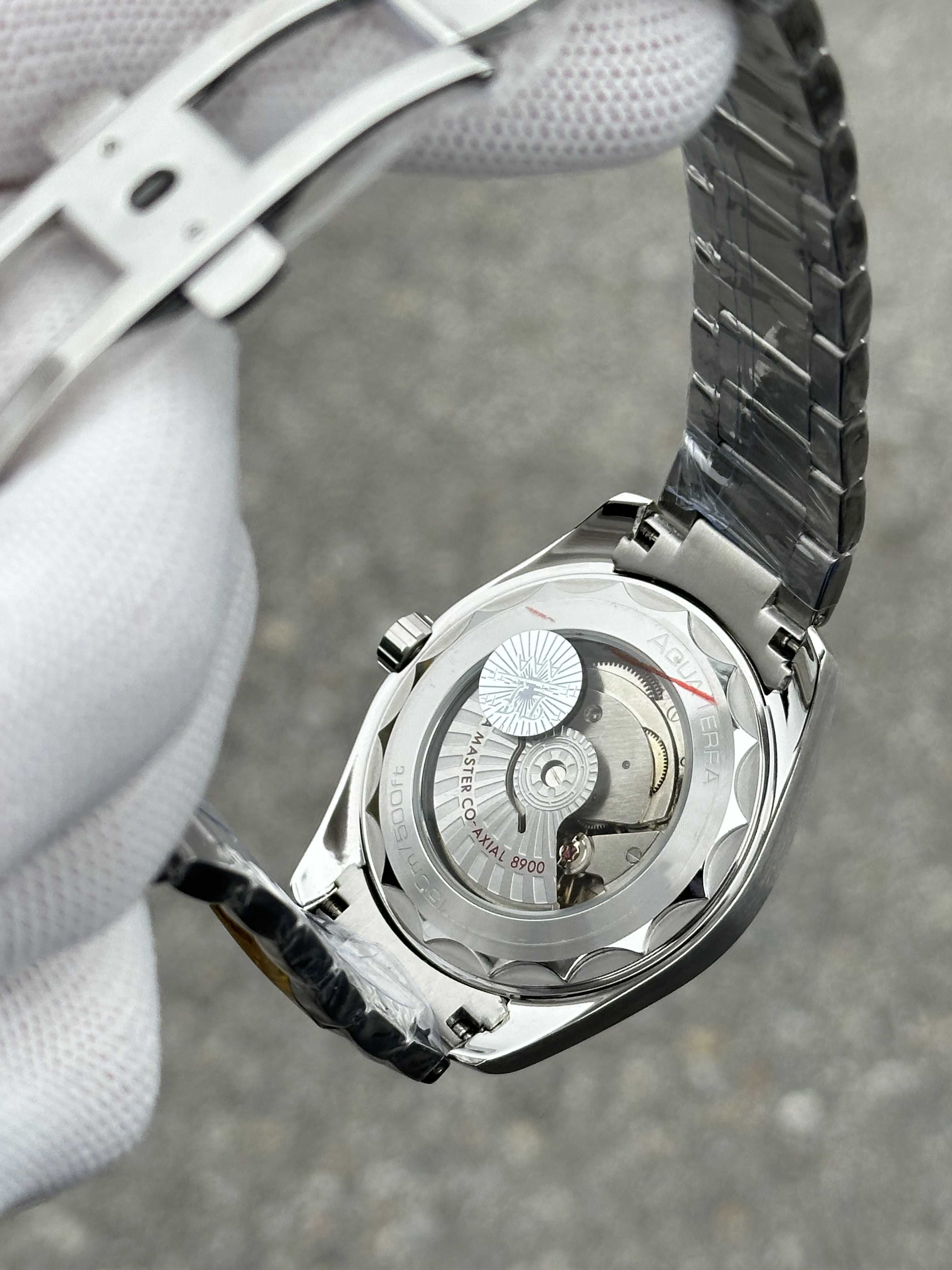 Швейцарские часы Omega Seamaster Aqua Terra Blue