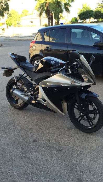 Yamaha YZF 125R