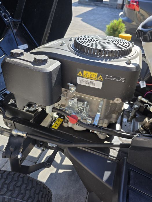 Kosiarka traktorek Alpina AT4 84A Husqvarna