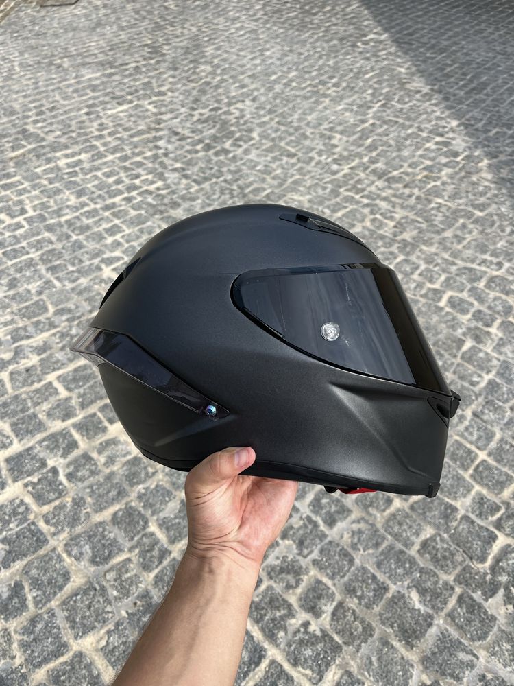 AGV Corsa R preto matte