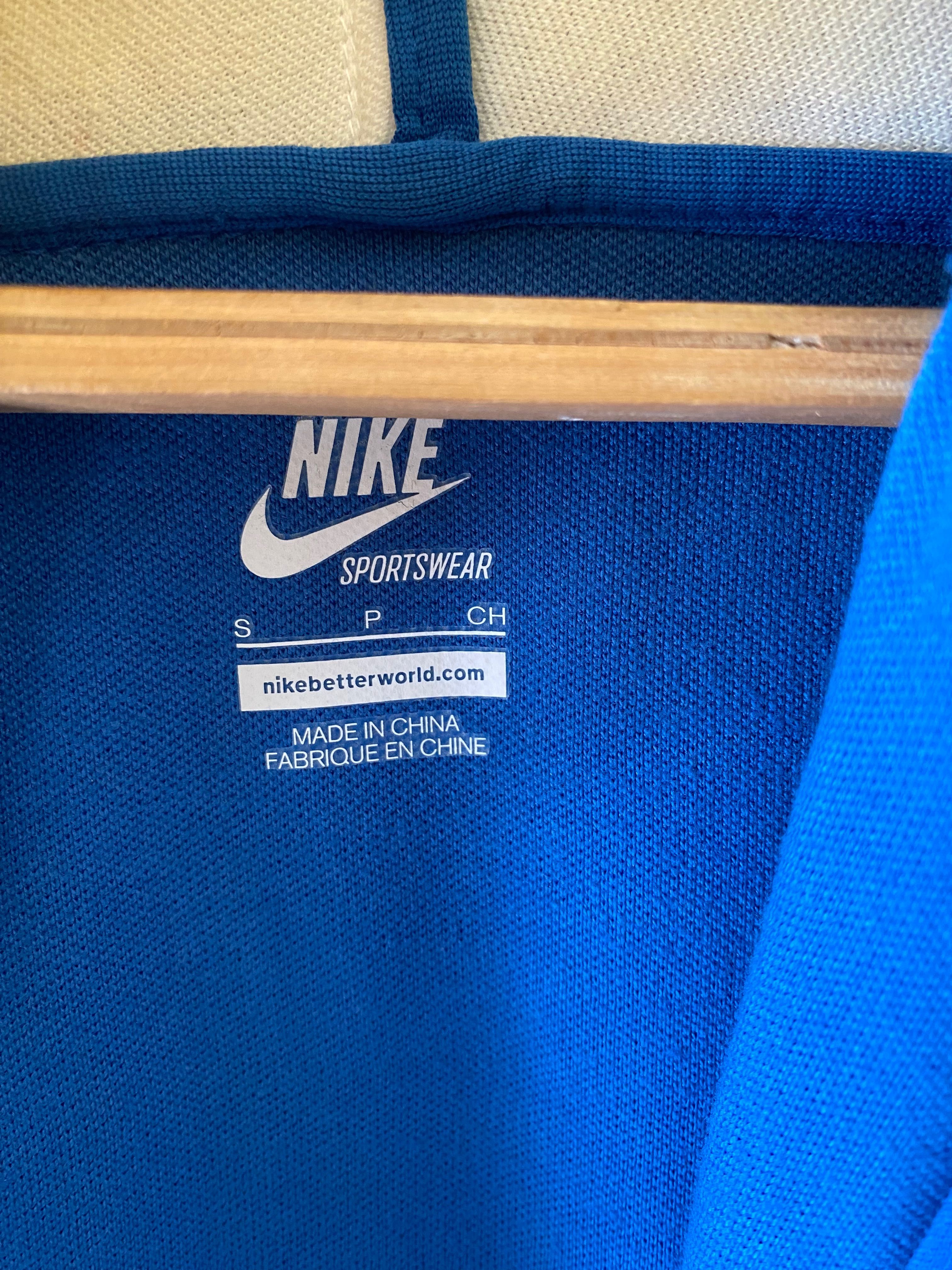 Кофта Nike жіноча