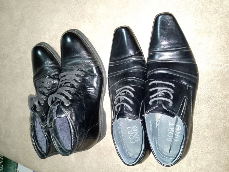 Віддам безкоштовно чоловіче шкіряне взуття