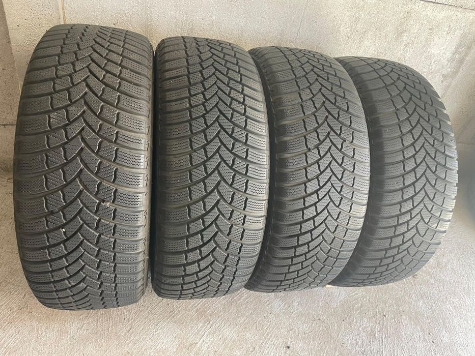 Bridgestone Blizzak LM001 205/55 16 94H