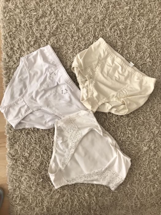 Zestaw majtek  damskich r. XL/XXL