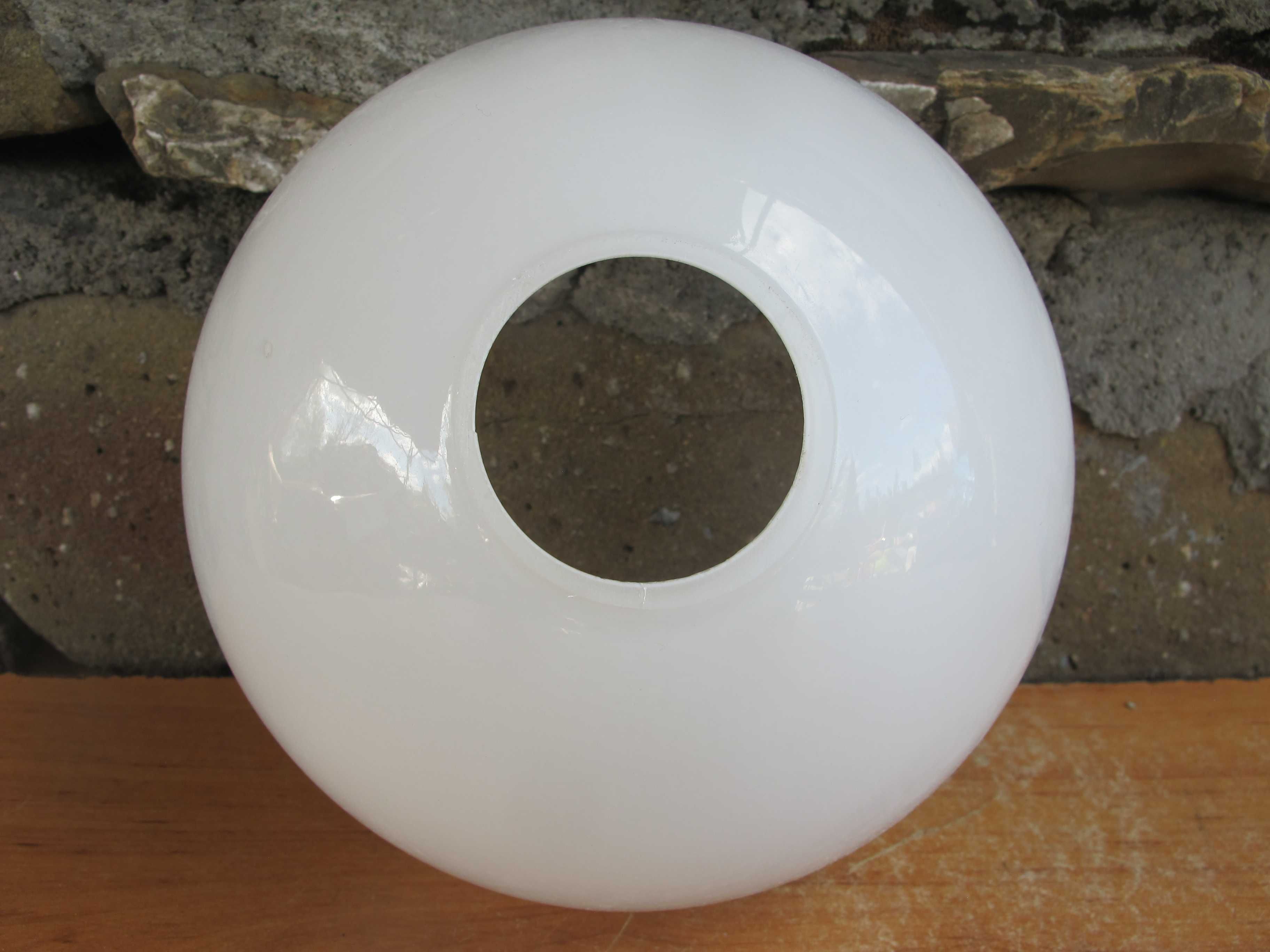 Szklany klosz_BERET_żyrando_BIAŁY POŁYSK_E 27_180 x 42 mm_