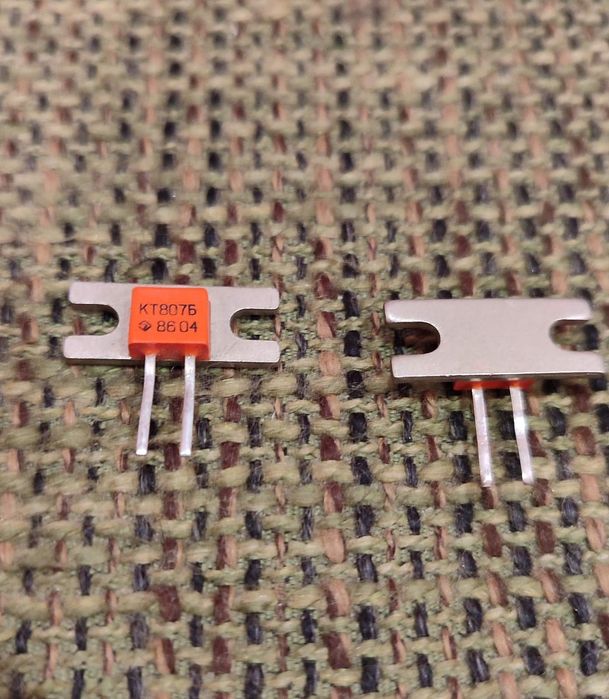 Транзистори КТ 807Б,Мікросхема КА 224 3.