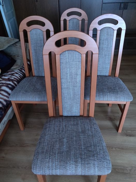 Krzesło, krzesła dostępne 4 sztuki, jak nowe, drewniane