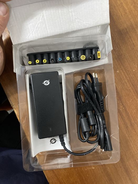 Carregador portatil universal