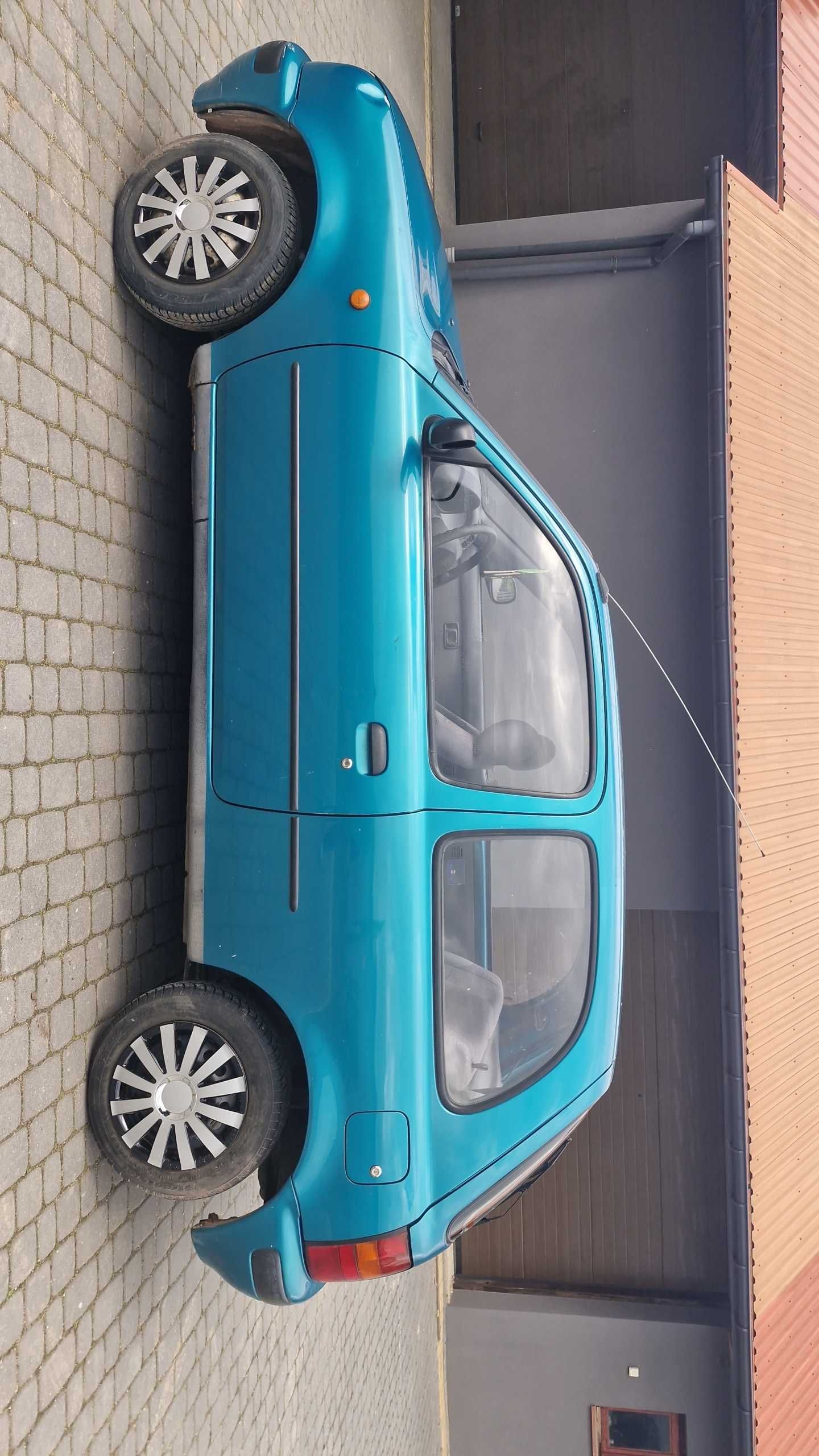 Samochód osobowy Nissan Micra