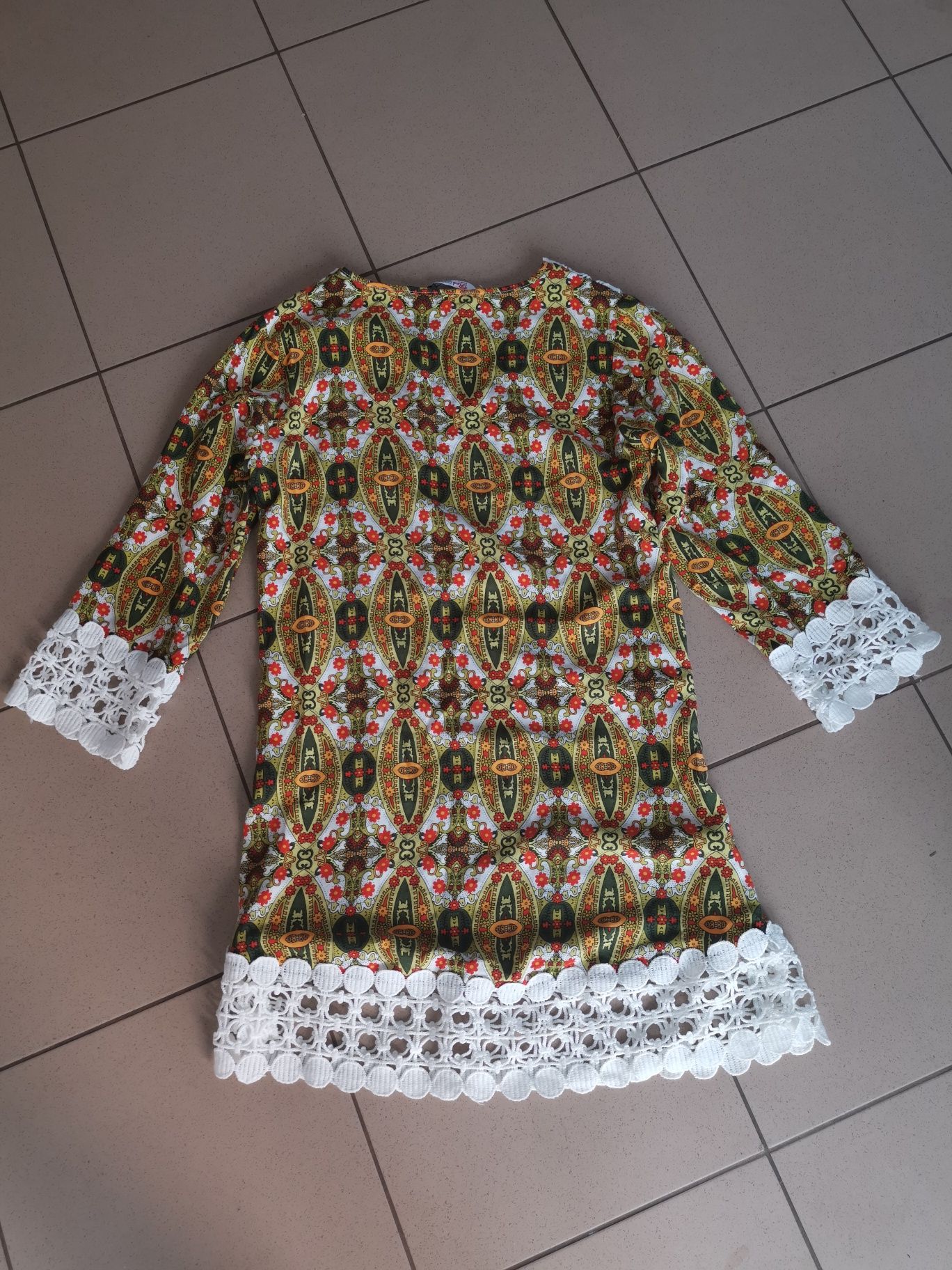 Folkowa tunika boho z ażurem koronka haft kwiatowy wzór r L 40