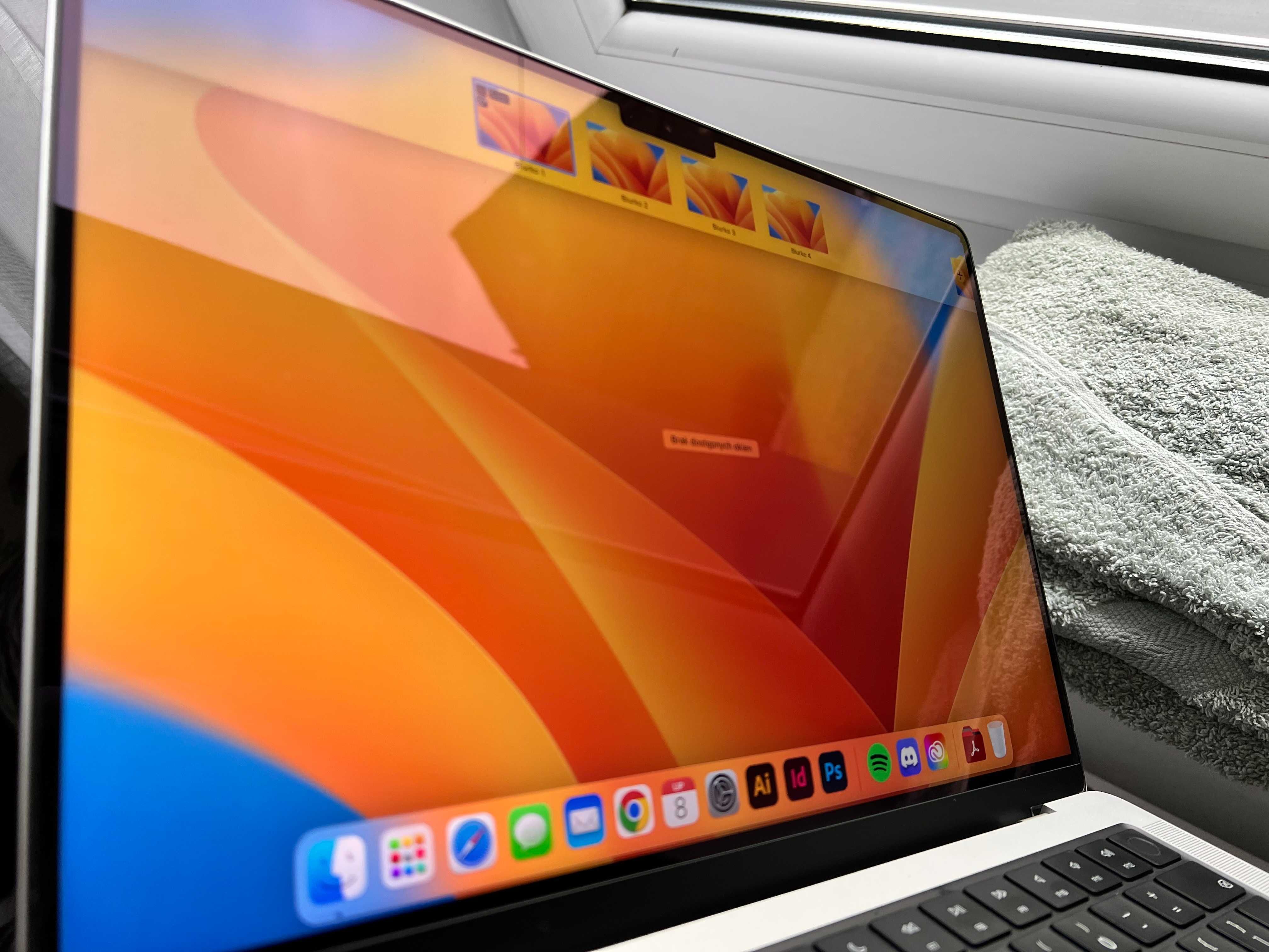 Apple MacBook Pro - M1 Pro | 14,2'' | 16GB | 512GB | Mac OS | Srebrny
