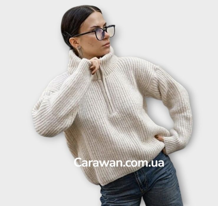 Жіноча  В'язана  Кофта
