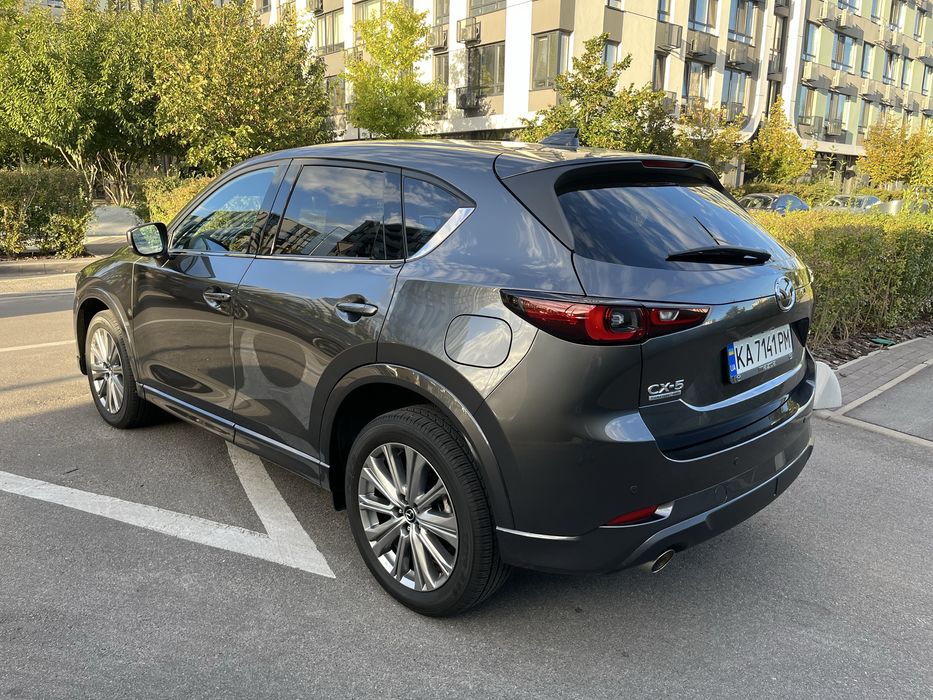 Mazda cx5 Signature 2023