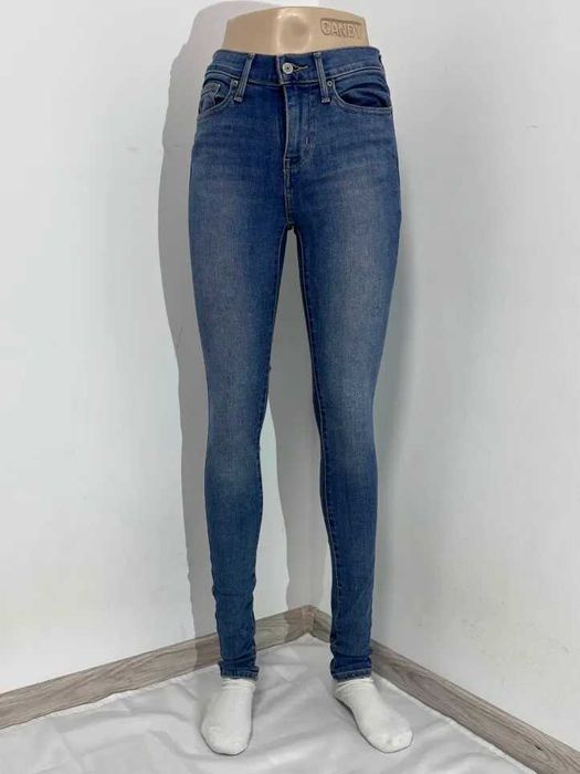 Levis damskie jeansy W25 skinny shaping vintage Y2K 90s classic hit