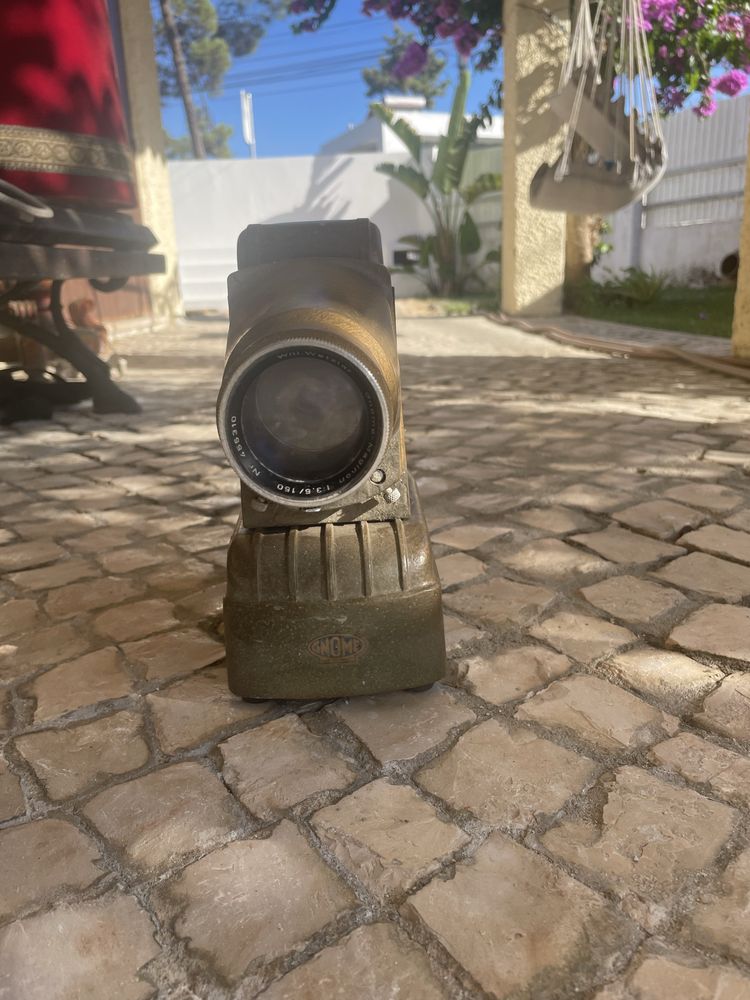 Projector vintage Gnome